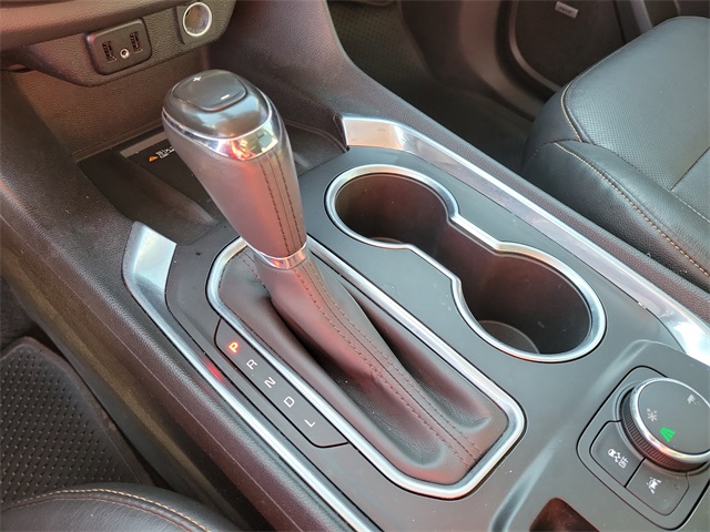 2019 Chevrolet Traverse Premier White at AutoSavvy Houston Southwest