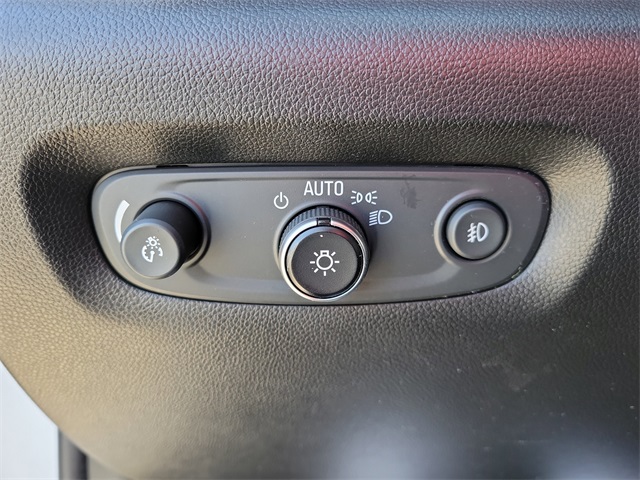 2019 Chevrolet Traverse Premier White at AutoSavvy Houston Southwest