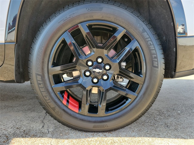 2019 Chevrolet Traverse Premier White at AutoSavvy Houston Southwest