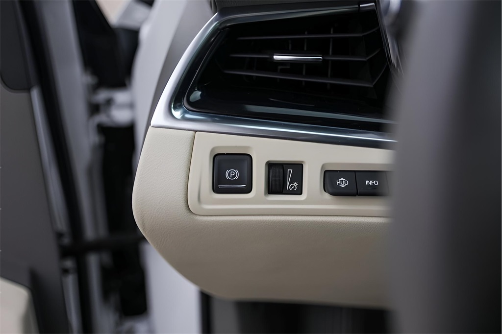 Used Car 2020 Cadillac Xt6  Premium Luxury For Sale Under $35,000 In Austin, Texas