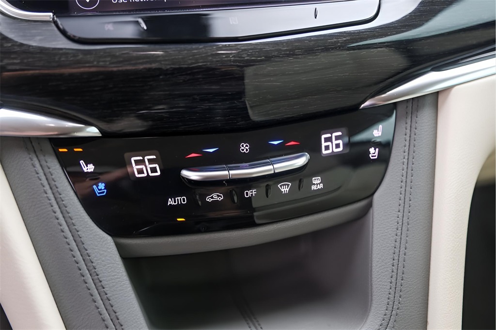 Used Car 2020 Cadillac Xt6  Premium Luxury For Sale Under $35,000 In Austin, Texas