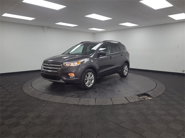 2020 – Ford – Escape
