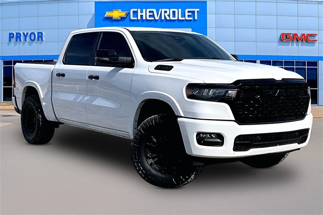 2025 RAM 1500 Big Horn Crew Cab 4WD