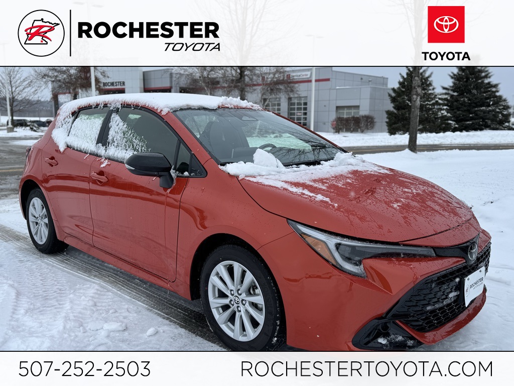 2026 Toyota Corolla Hatchback SE FWD