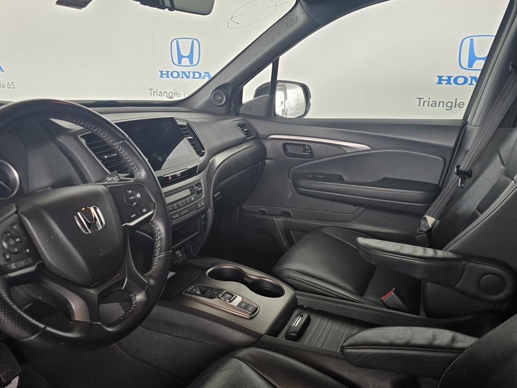 Thumbnail: 2022 Honda Passport - 9