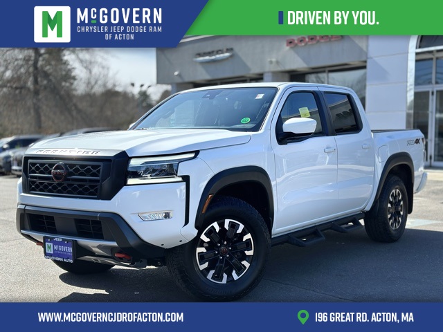 2024 Nissan Frontier PRO-4X Crew Cab 4WD