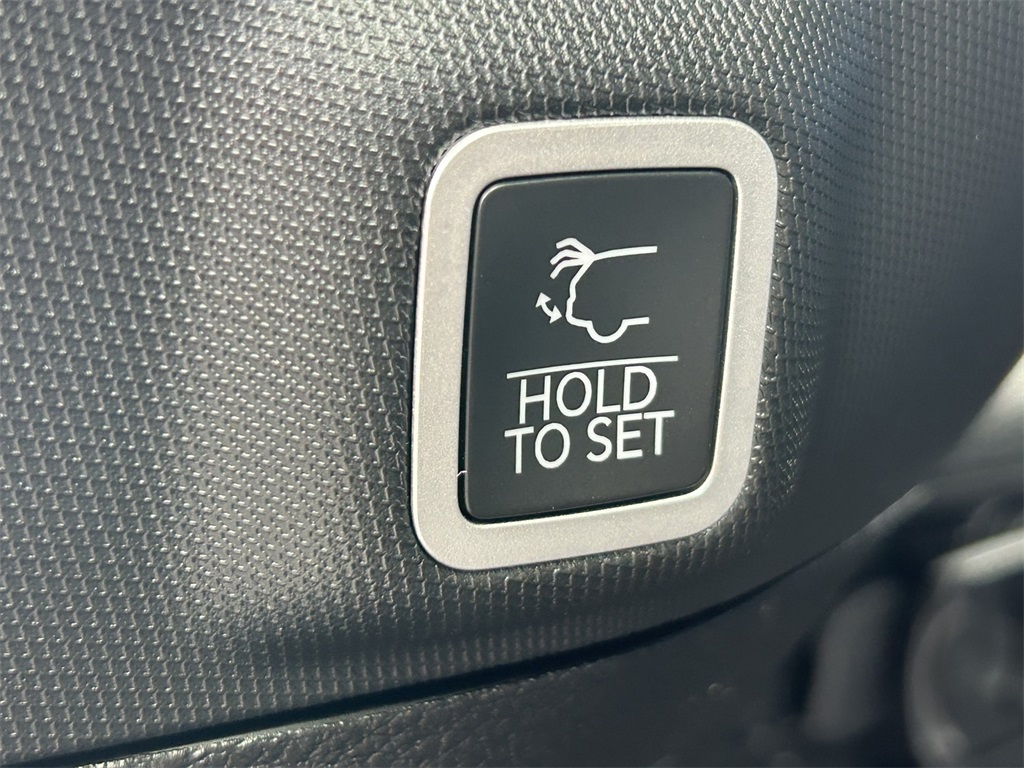 New Car 2025 Jeep Grand Cherokee  Altitude X For Sale Under $40,000 In San Marcos, Texas