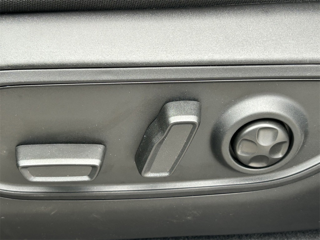 New Car 2025 Jeep Grand Cherokee  Altitude X For Sale Under $40,000 In San Marcos, Texas