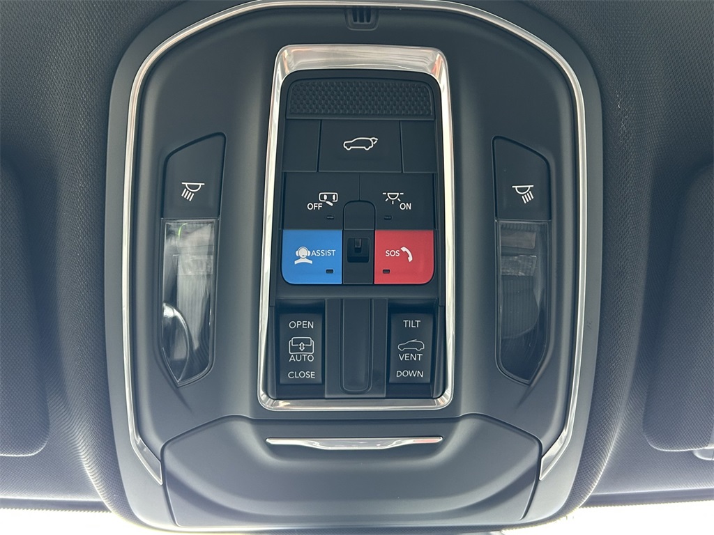 New Car 2025 Jeep Grand Cherokee  Altitude X For Sale Under $40,000 In San Marcos, Texas