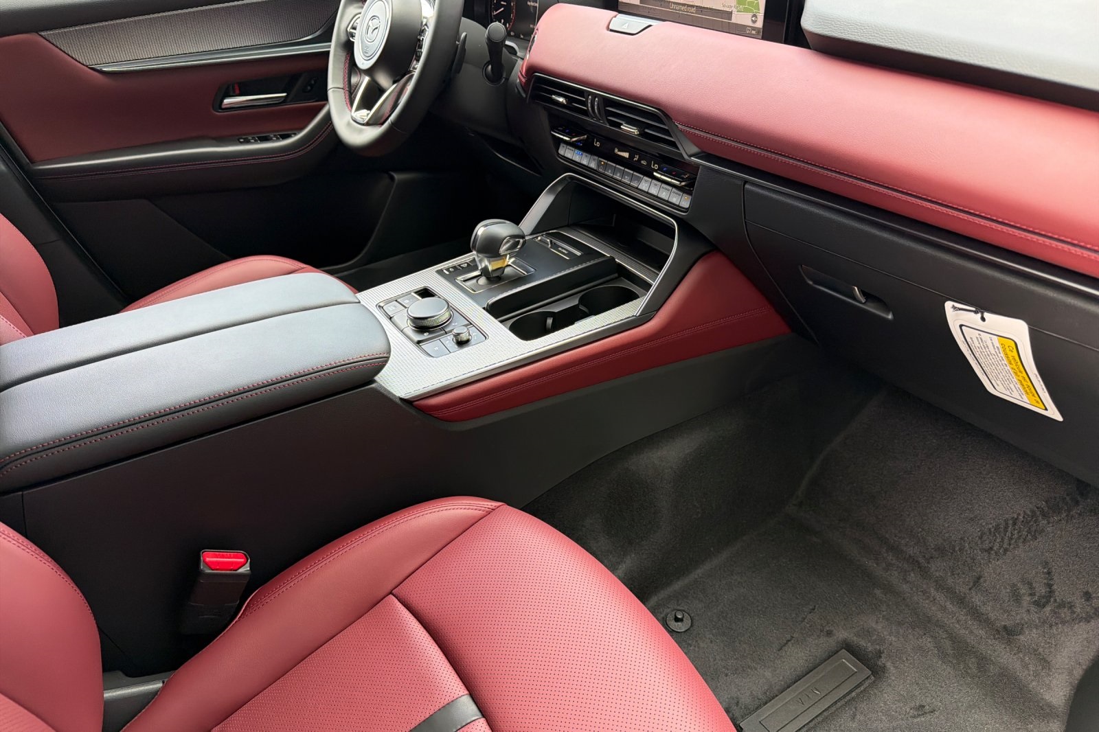 2026 Mazda CX-70 Premium Package - Photo 16