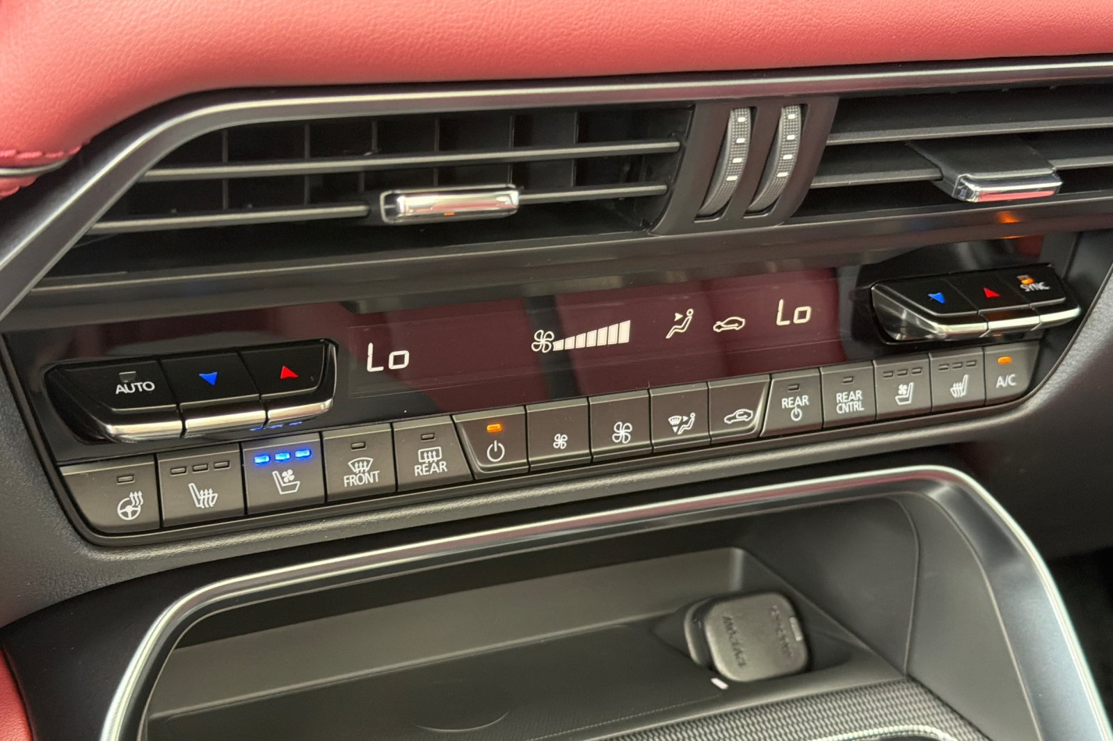 2026 Mazda CX-70 Premium Package - Photo 21
