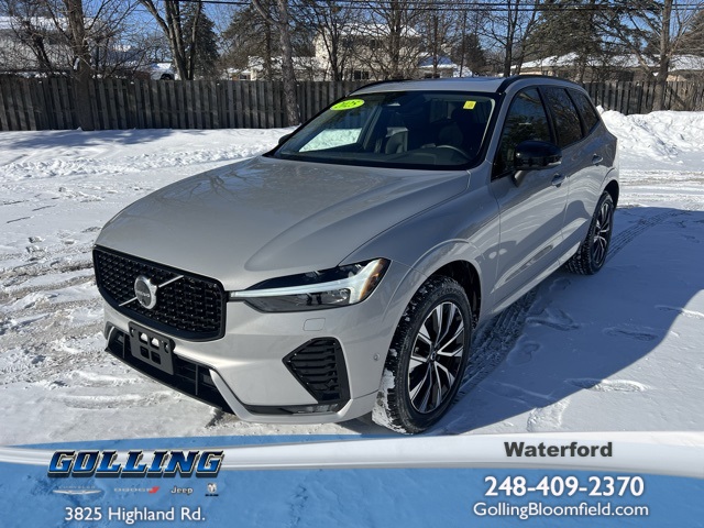 2025 Volvo XC60 B5 Plus Dark Theme AWD
