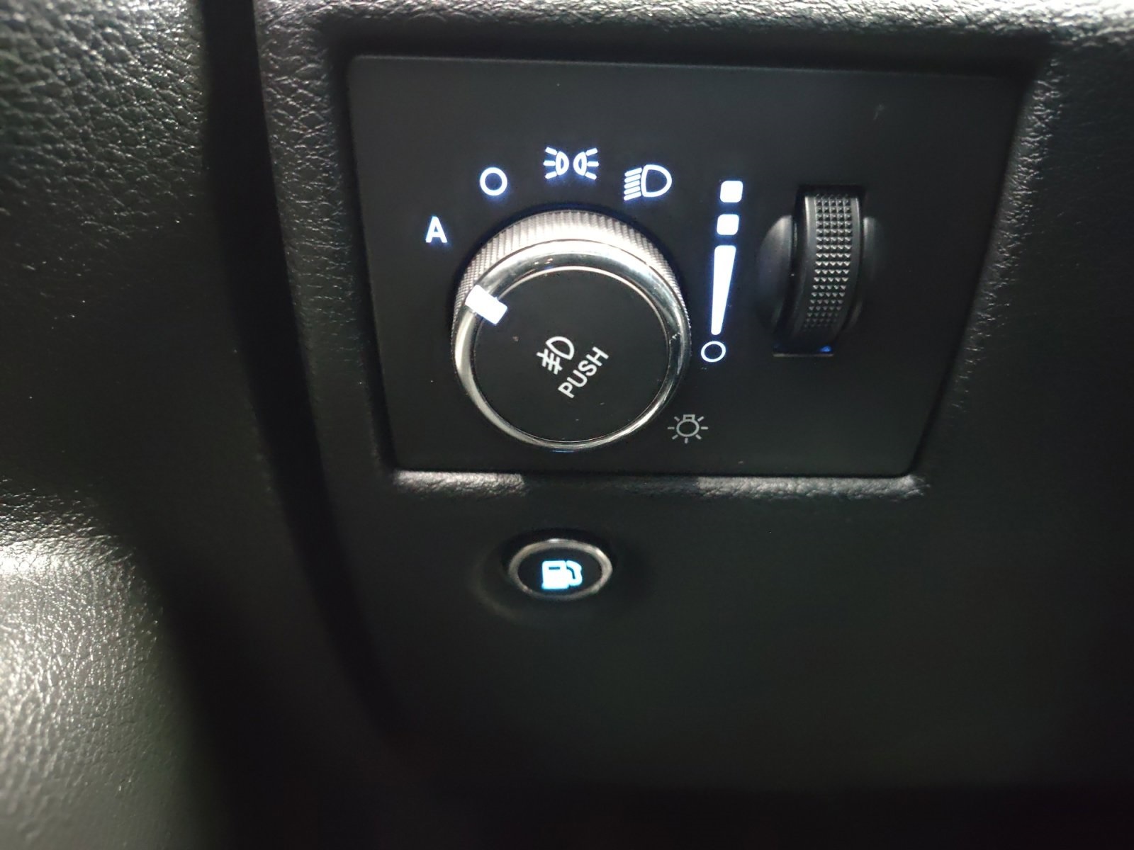 Used Car 2016 Jeep Grand Cherokee  Limited For Sale Under $15,000 In San Antonio, Texas