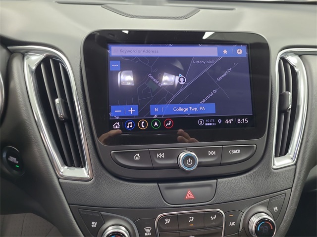 2021 – Chevrolet – Malibu