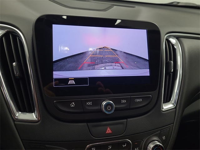 2021 – Chevrolet – Malibu