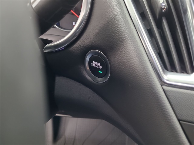 2021 – Chevrolet – Malibu