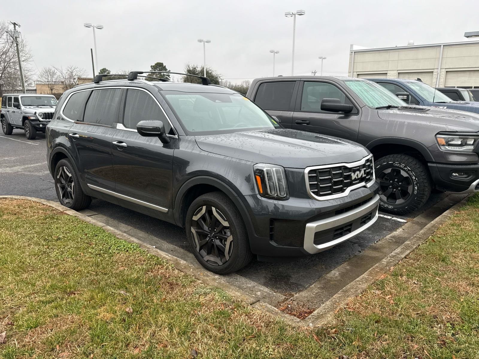 2024 Kia Telluride S FWD
