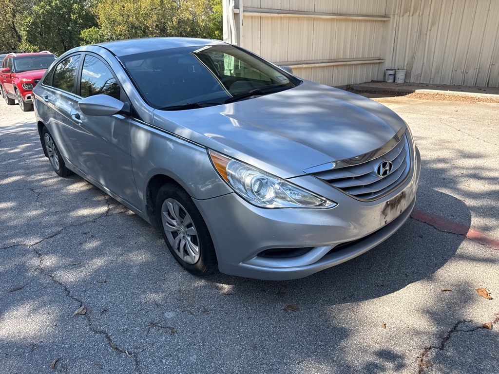 2012 Hyundai Sonata GLS photo 2