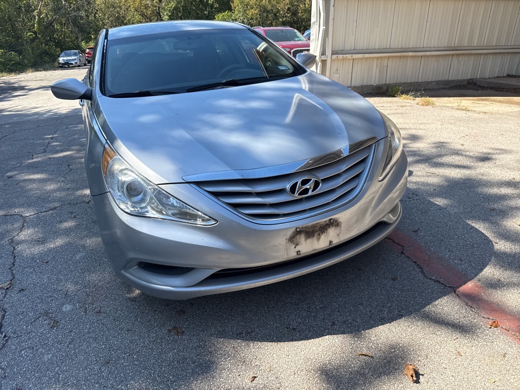 2012 Hyundai Sonata GLS photo 3