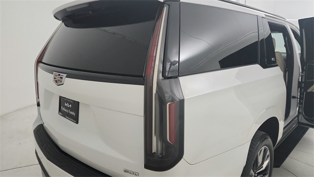 2023 Cadillac Escalade ESV Sport White at Bayway Cadillac of The Woodlands