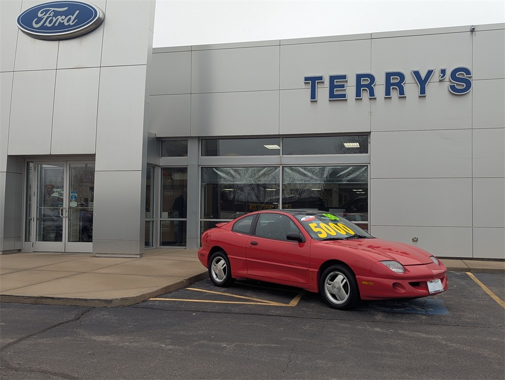 1996 Pontiac Sunfire 2 Dr GT Coupe