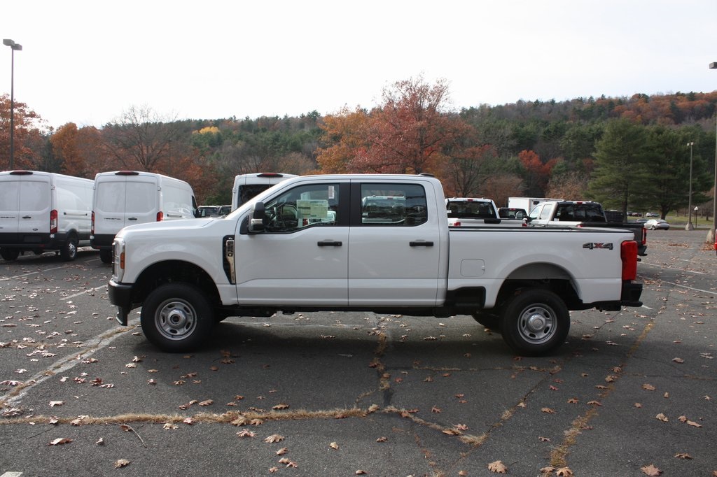 2026 Ford F-250 photo 2