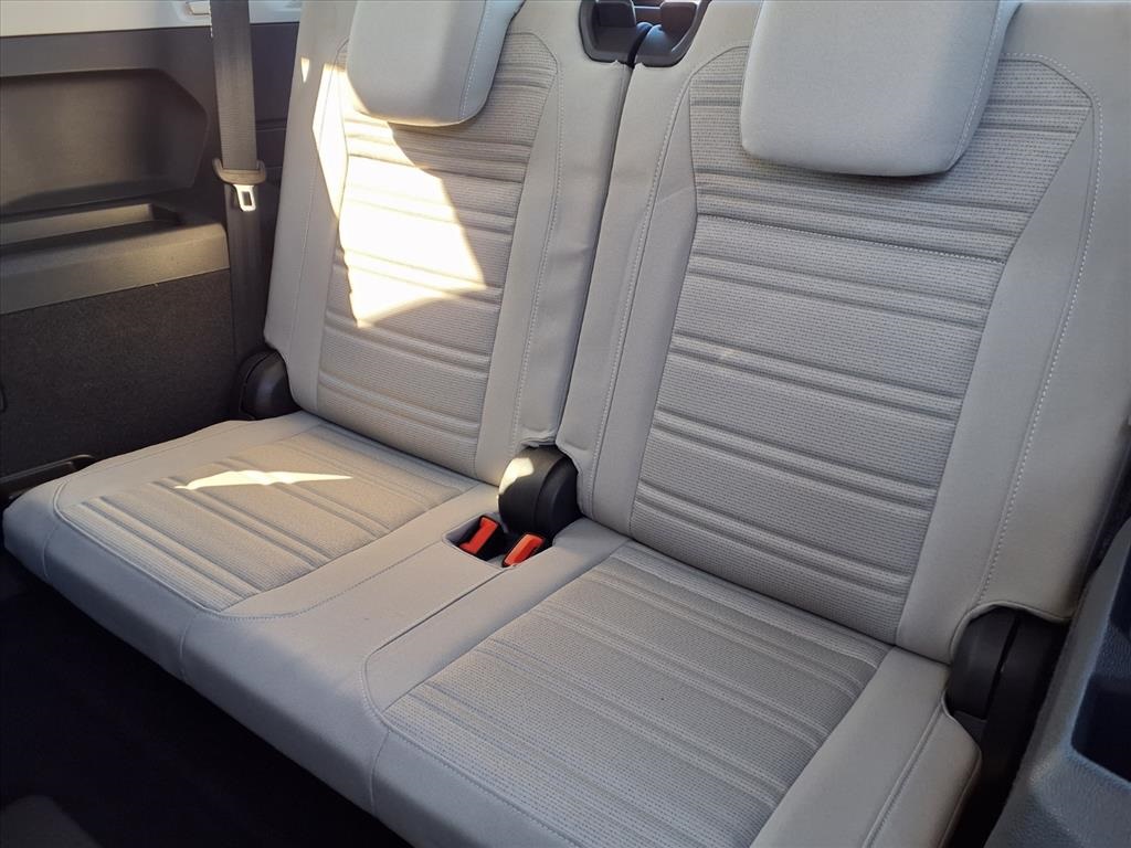 2023 Volkswagen Tiguan 2.0T S White at Autostrade