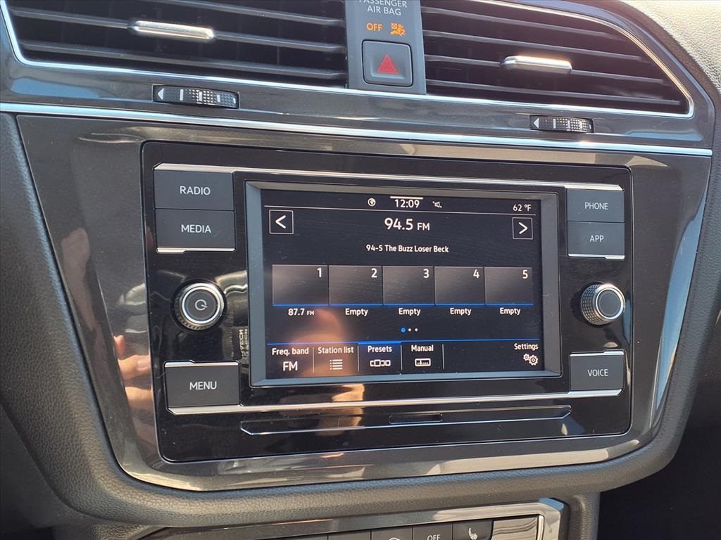 2023 Volkswagen Tiguan 2.0T S White at Autostrade