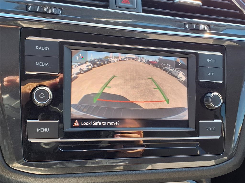 2023 Volkswagen Tiguan 2.0T S White at Autostrade