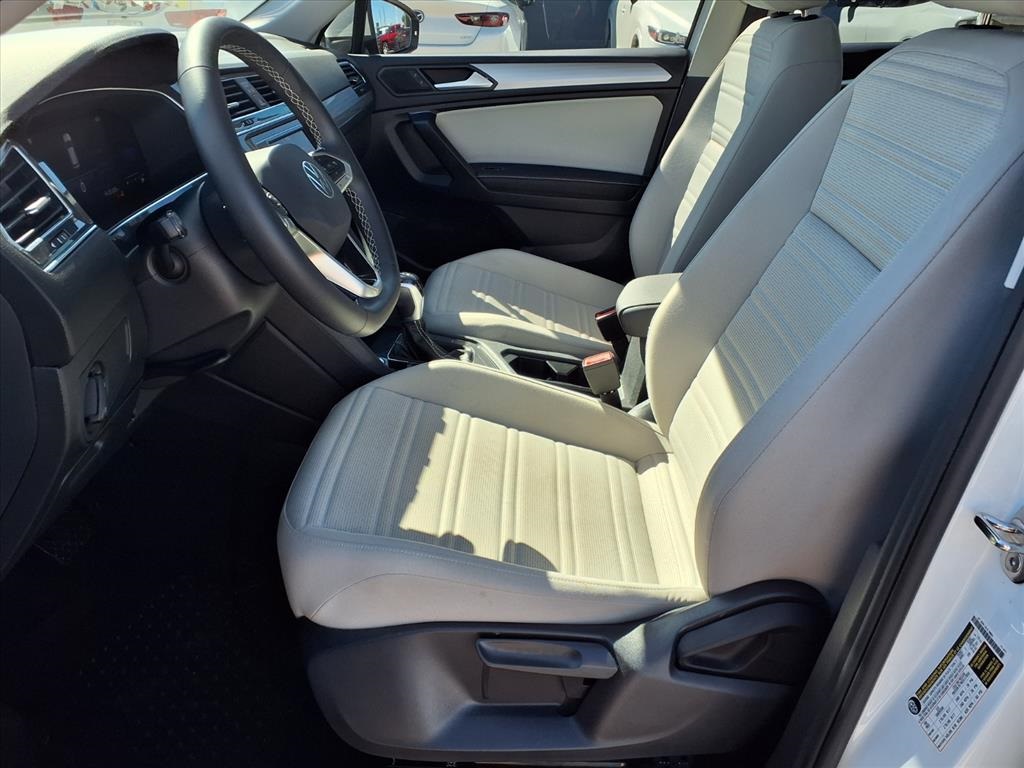 2023 Volkswagen Tiguan 2.0T S White at Autostrade
