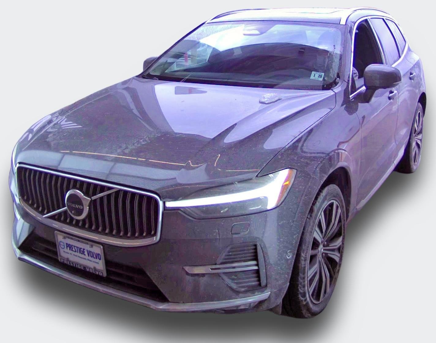2023 Volvo XC60 B5 Plus Bright Theme AWD