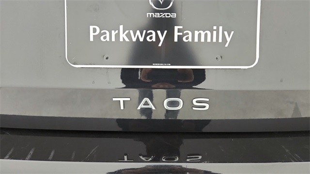 2024 Volkswagen Taos 1.5T S - 11