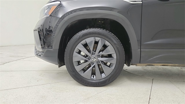 2024 Volkswagen Taos 1.5T S - 8