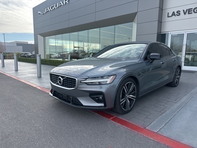 2019 Volvo S60 T5 R-Design FWD