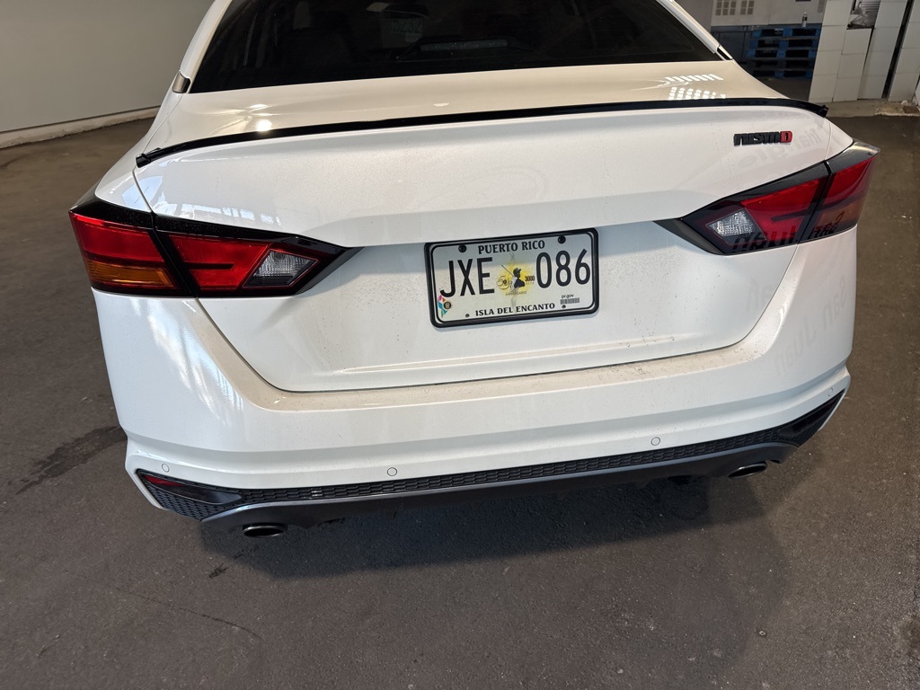 Thumbnail: 2022 Nissan Altima - 15