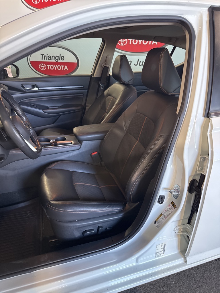 Thumbnail: 2022 Nissan Altima - 27