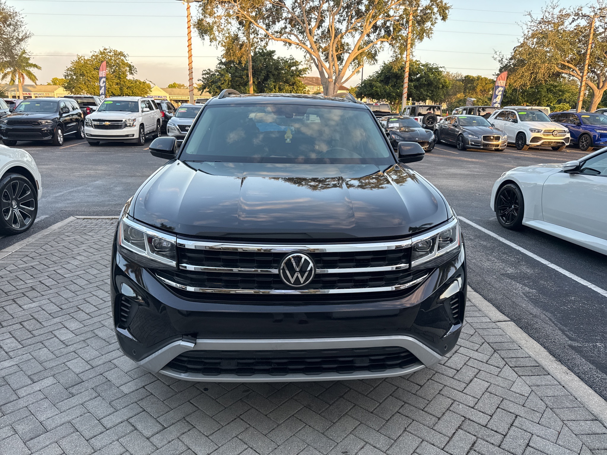 2021 Volkswagen Atlas 2.0T SE w/Technology