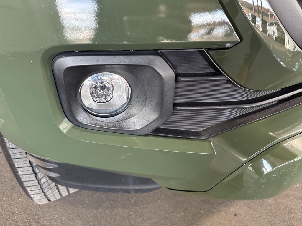 Thumbnail: 2021 Toyota Tacoma - 11