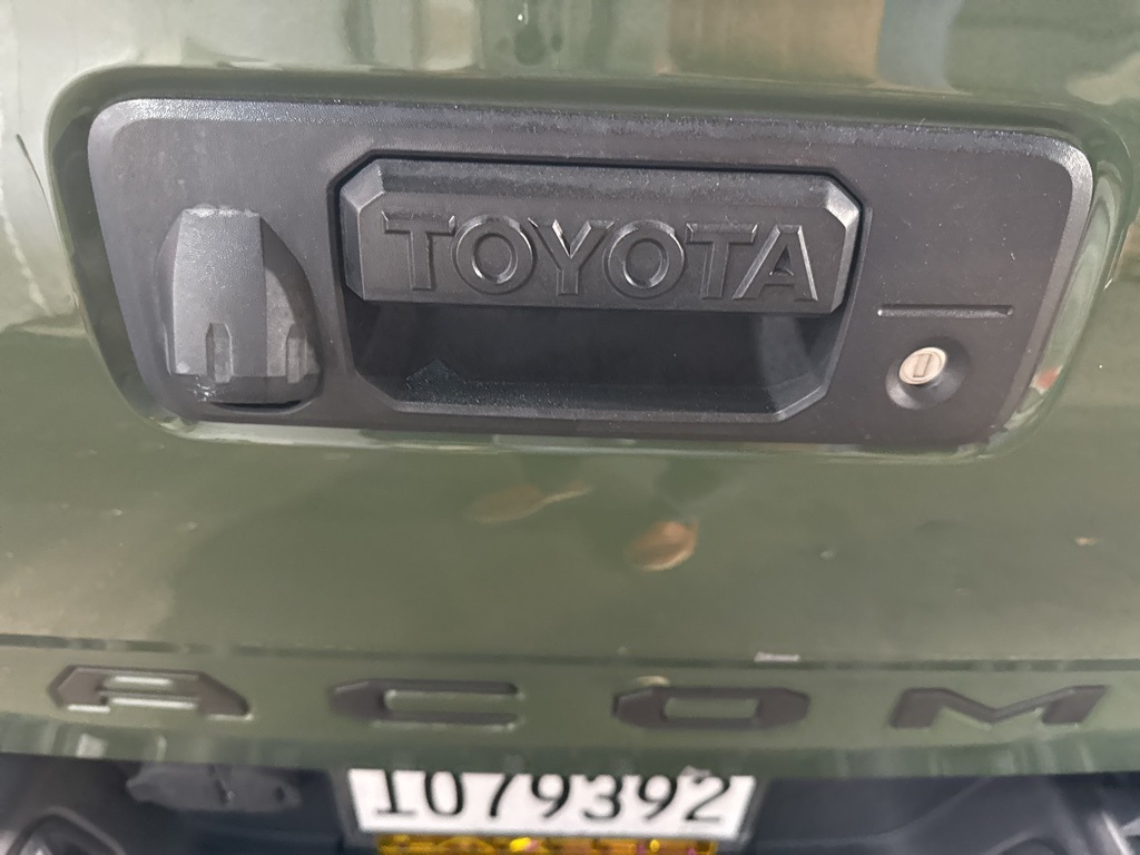 Thumbnail: 2021 Toyota Tacoma - 22