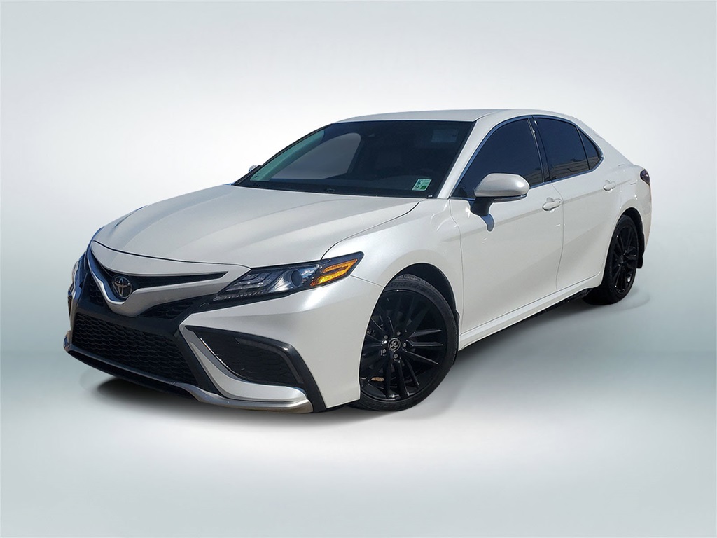 2023 Toyota Camry XSE FWD