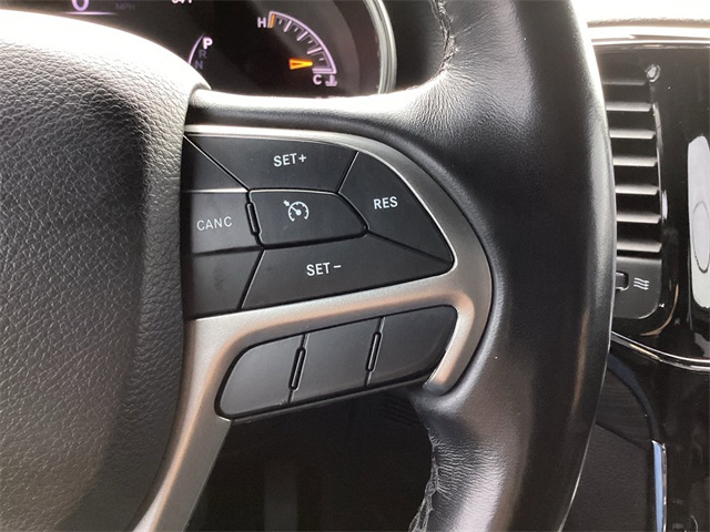 Used Car 2020 Jeep Grand Cherokee  Altitude For Sale Under $20,000 In San Antonio, Texas