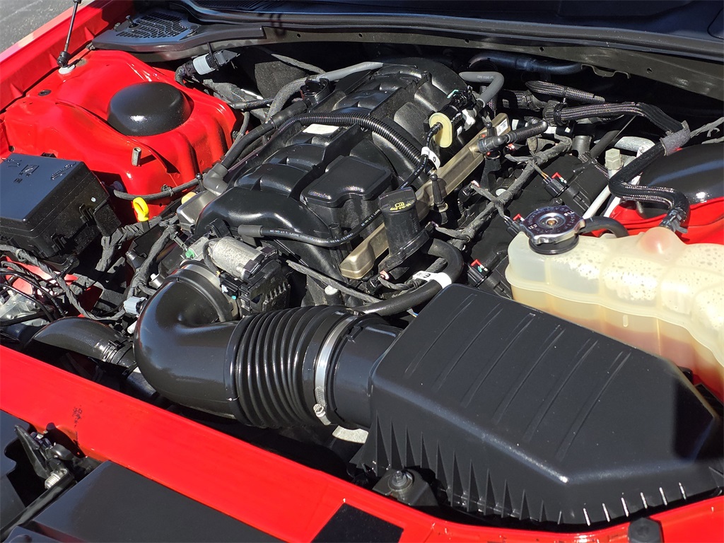 2022 Dodge Challenger R/T Red at Victoria Chrysler Dodge Jeep Ram