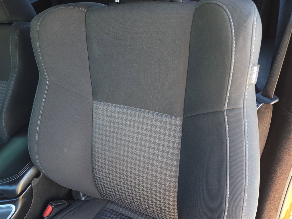 2022 Dodge Challenger R/T Red at Victoria Chrysler Dodge Jeep Ram