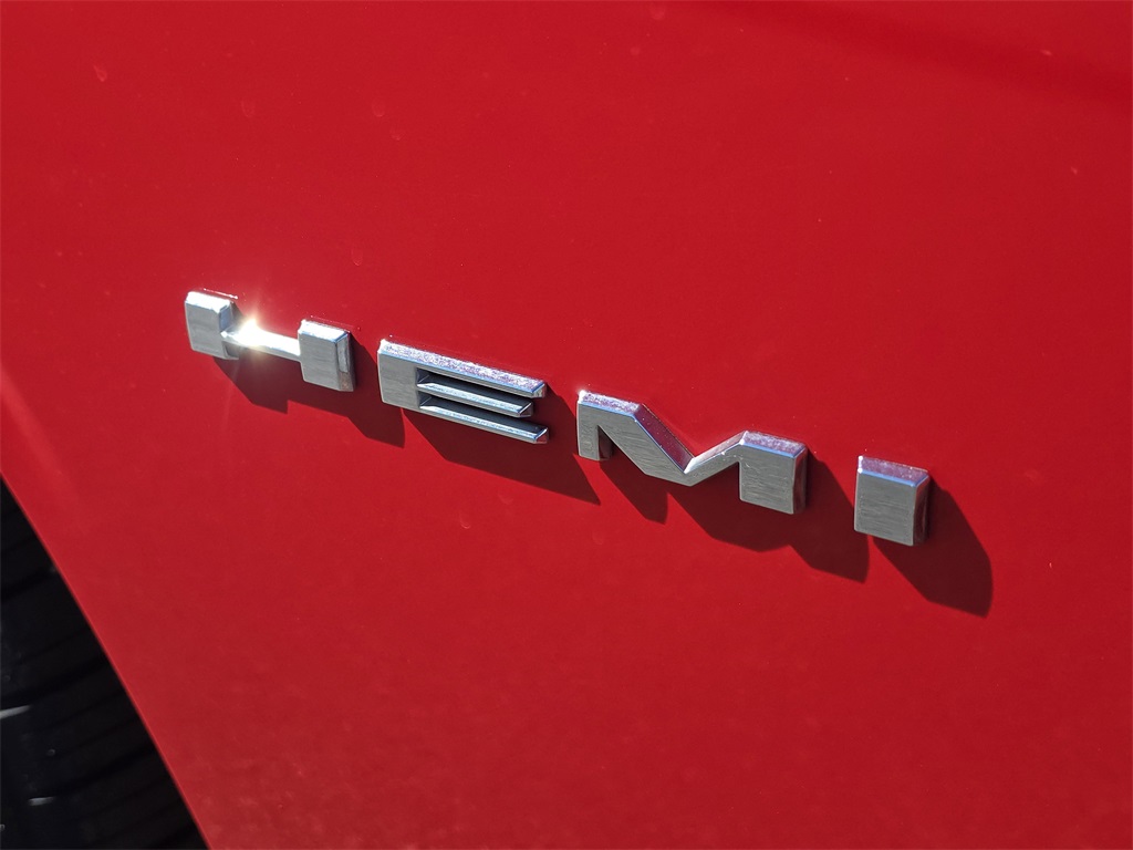 2022 Dodge Challenger R/T Red at Victoria Chrysler Dodge Jeep Ram