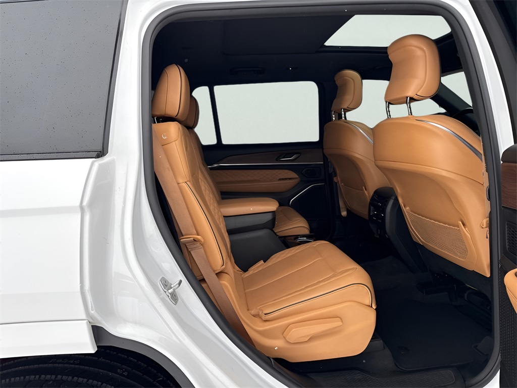 2022 Jeep Grand Cherokee L