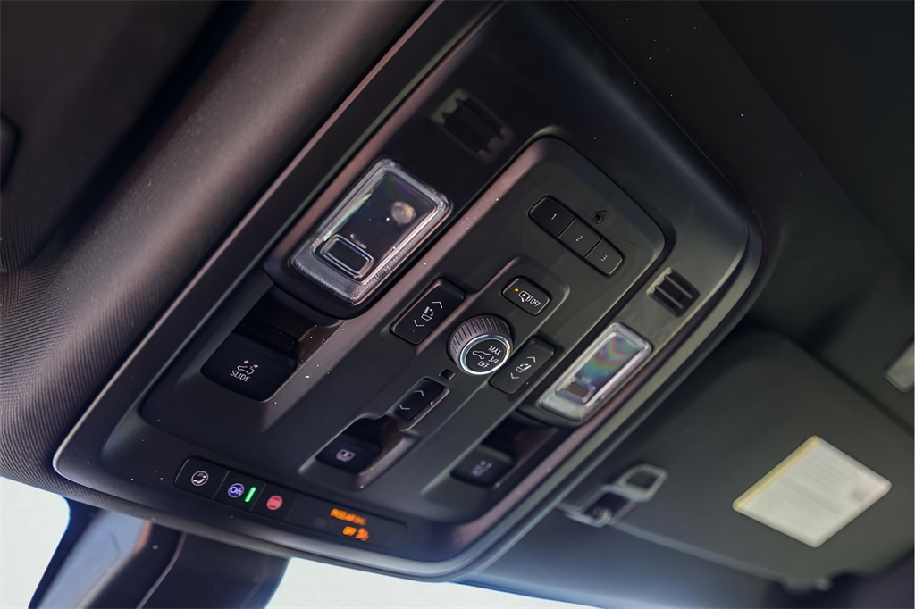 Used Car 2021 Gmc Yukon Xl  Denali For Sale Under $50,000 In Austin, Texas