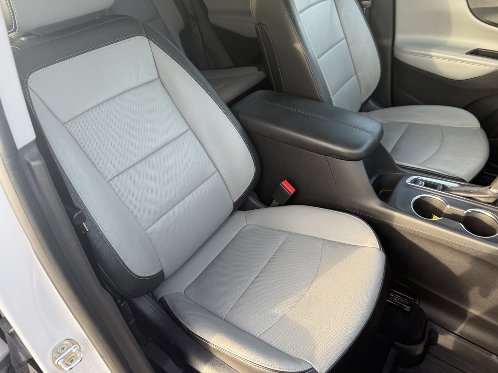 2021 Chevrolet Equinox Premier White at Durrett Motor Company