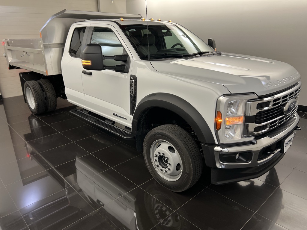2025 Ford F-550SD XL