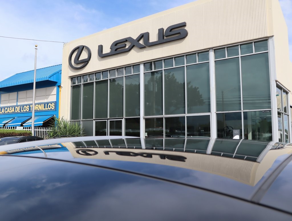 Thumbnail: 2022 Lexus NX - 10
