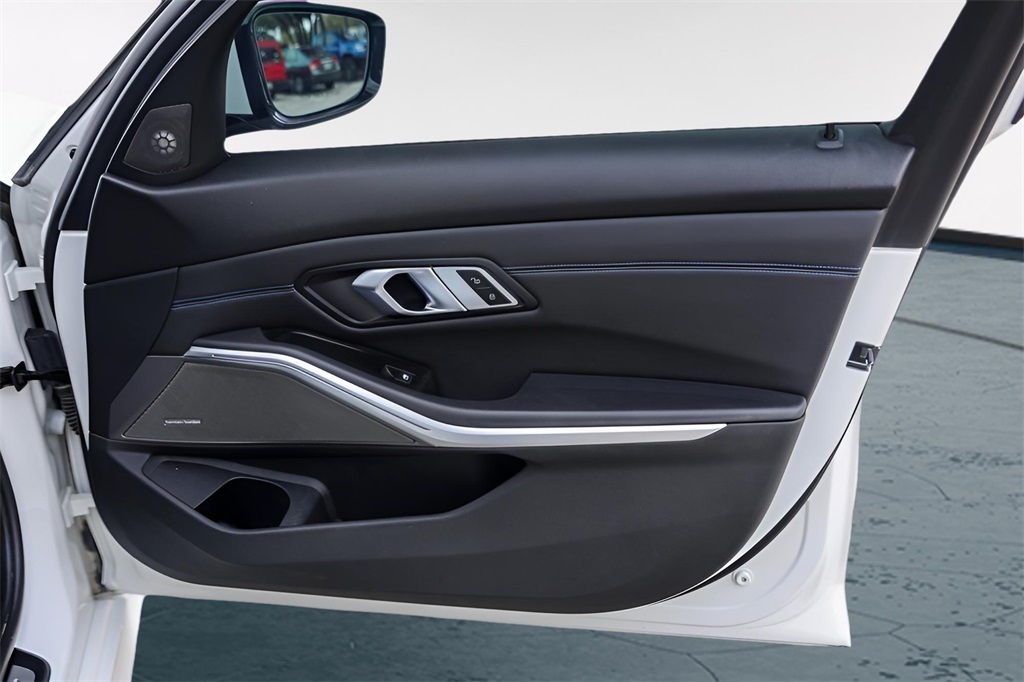 Used Car 2019 Bmw 3 Series  330i For Sale Under $25,000 In Austin, Texas